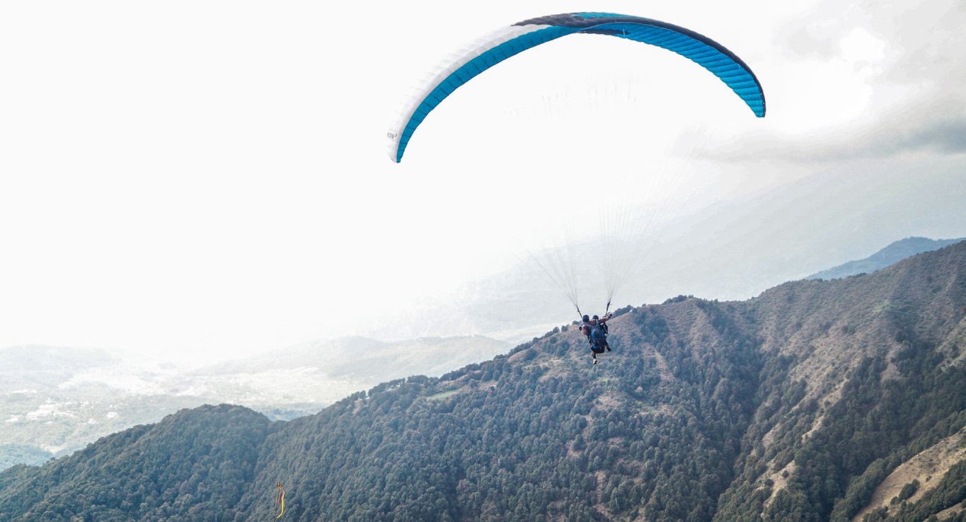 Paragliding in India